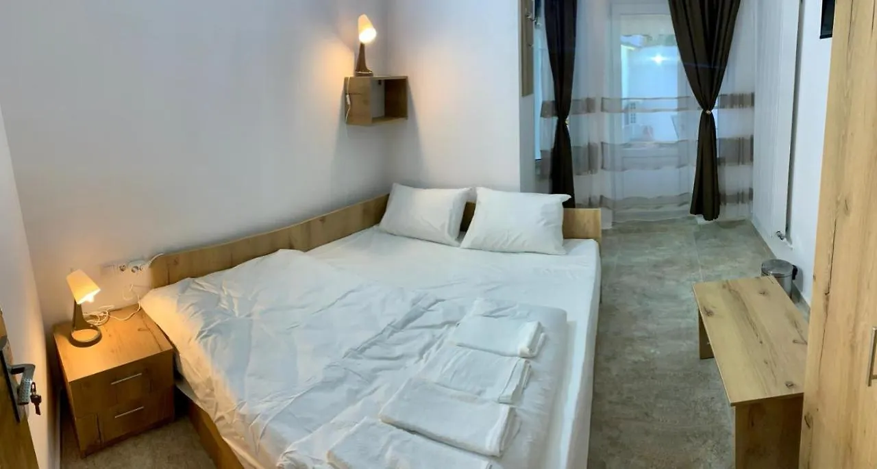 Hostel Jaz بوخارست رومانيا