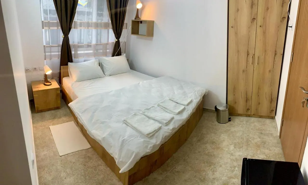 Hostel Jaz بوخارست 0*,  رومانيا