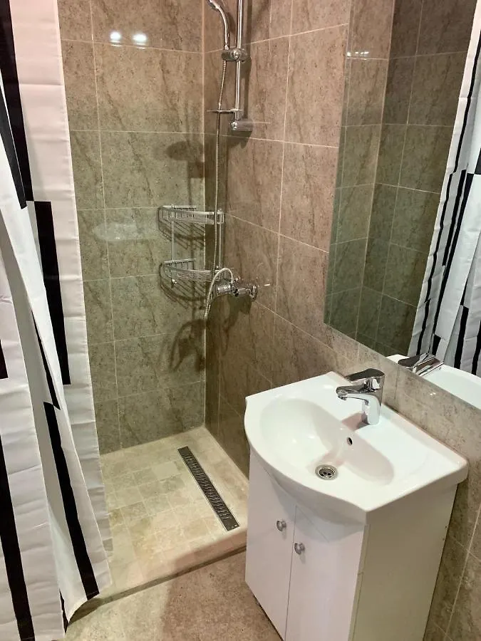 Hostel Jaz بوخارست 0*,  رومانيا