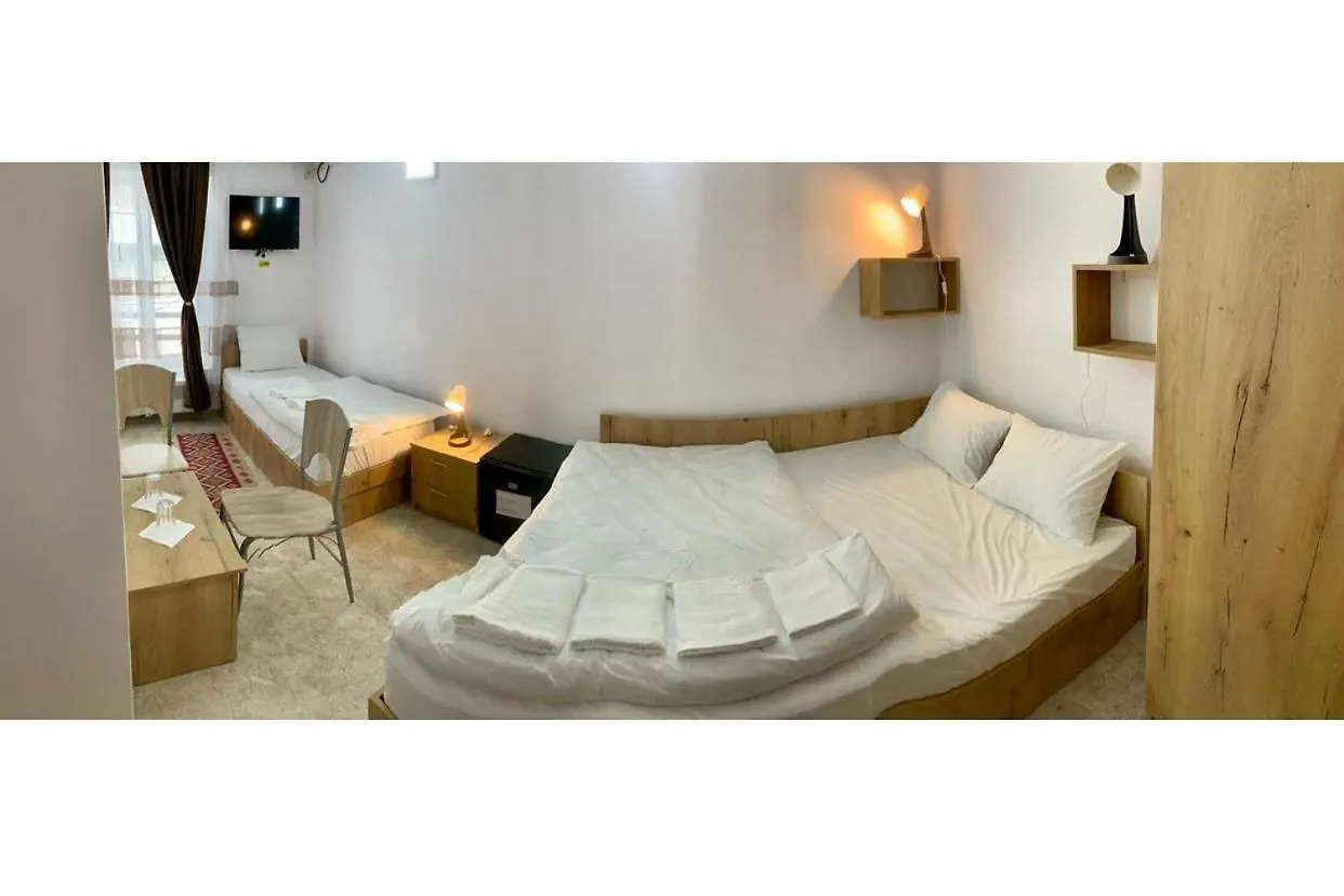Hostel Jaz بوخارست رومانيا